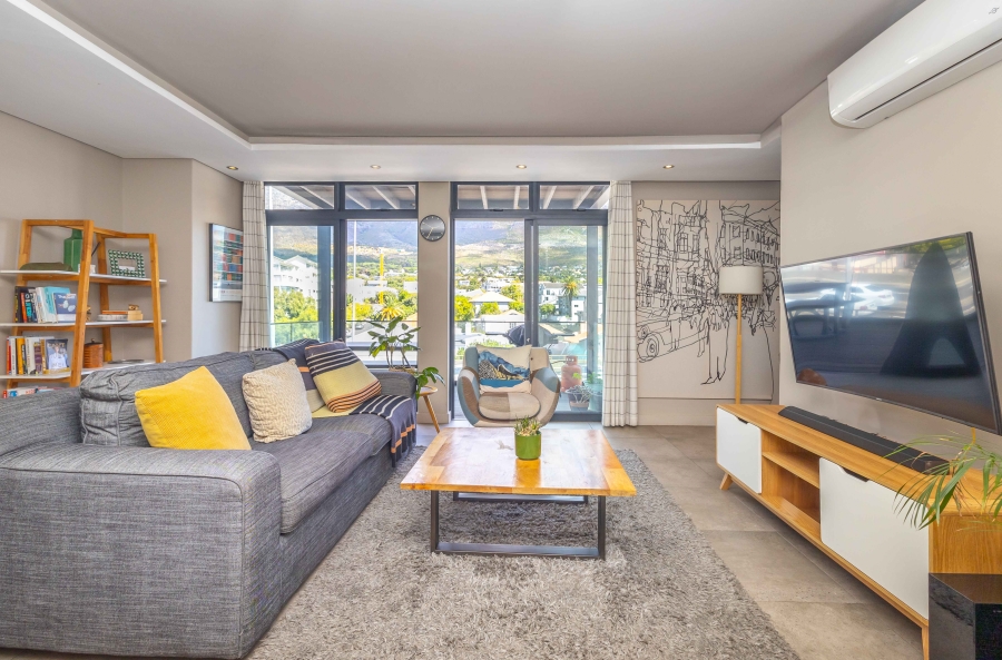 2 Bedroom Property for Sale in Gardens Western Cape